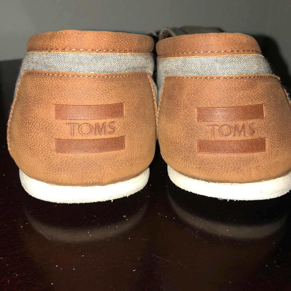 Shoes 👟 - Picture 4 of 5